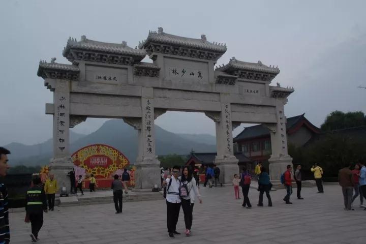 02.jpg